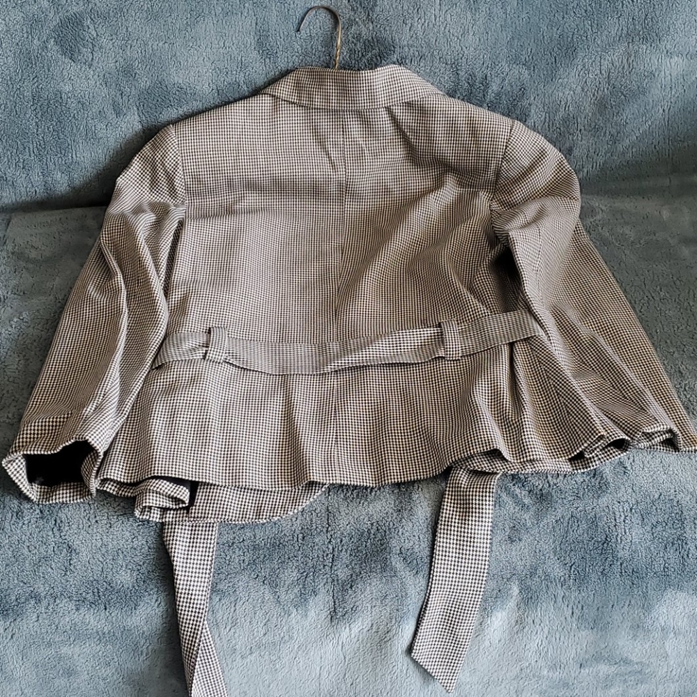 Suit coat - Picture 7 of 8